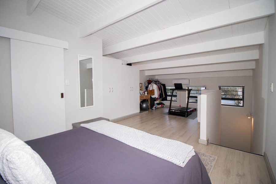 2 Bedroom Property for Sale in Burgundy Estate Western Cape